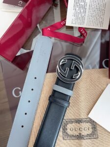Gucci 524232 Reversible Belt for Men and Women, 002 Black/Light Grey, Smooth Leather with Black & Silver Interlocking G Buckle, 3.5cm Width, Luxury Designer Belt