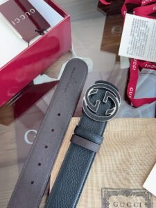 Gucci 242912 Reversible Belt for Men and Women, 003 Black/Dark Brown, Pebbled Leather with Silver Interlocking G Buckle, 3.5cm Width, Luxury Designer Belt