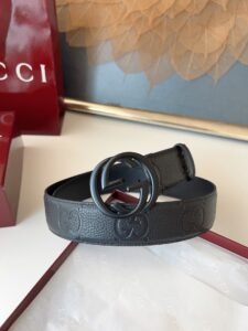 Gucci Embossed GG Leather Belt for Men, 001 Black/Black, Pebbled Leather with Matte Black Interlocking G Buckle, 3.5cm Width, Luxury Designer Belt