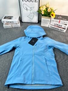 Arc'teryx Gamma MX Hoody Women's Windbreaker, Sky Blue, Water-Resistant Softshell Jacket, Fleece-Lined, Outdoor Hiking Coat