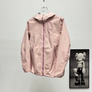 Arc'teryx Women's Waterproof Hardshell Windbreaker, Blush Pink, Gore-Tex® Technology, Lightweight Outdoor Hiking Jacket