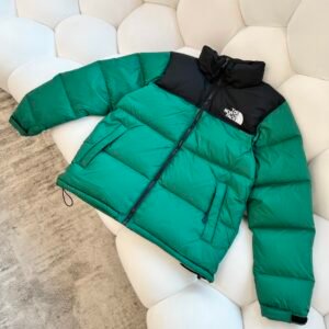 The North Face Men's 1996 Retro Nuptse 700 Fill Down Jacket, Emerald Green/Black, Puffer Insulated Winter Coat