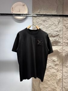 Louis Vuitton Unisex Studded LV Logo Oversized T-Shirt, Black, Luxury Casual Short Sleeve Top